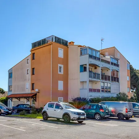 T2 Mont St Martin * Agde